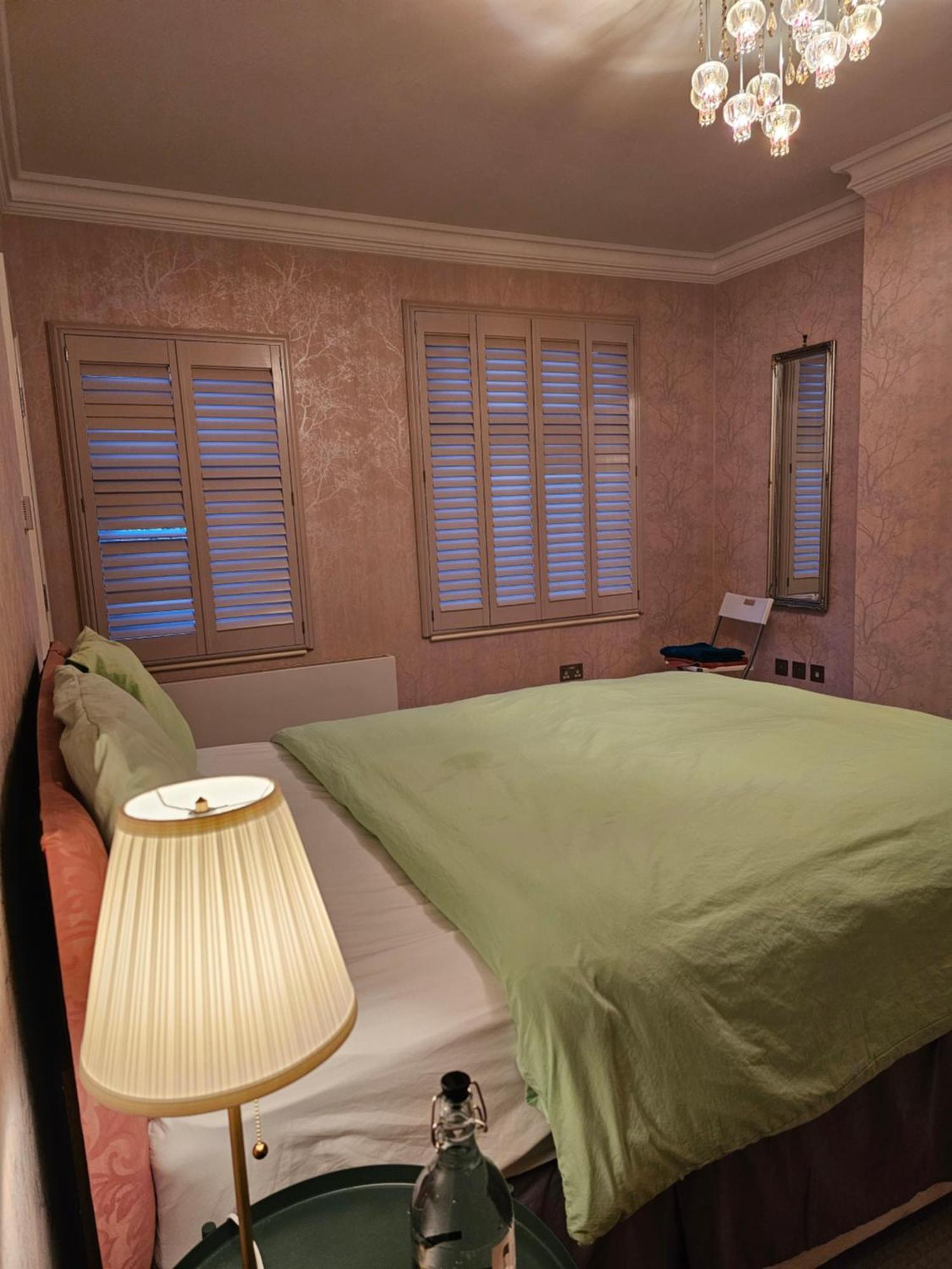 Bed & Breakfast House *